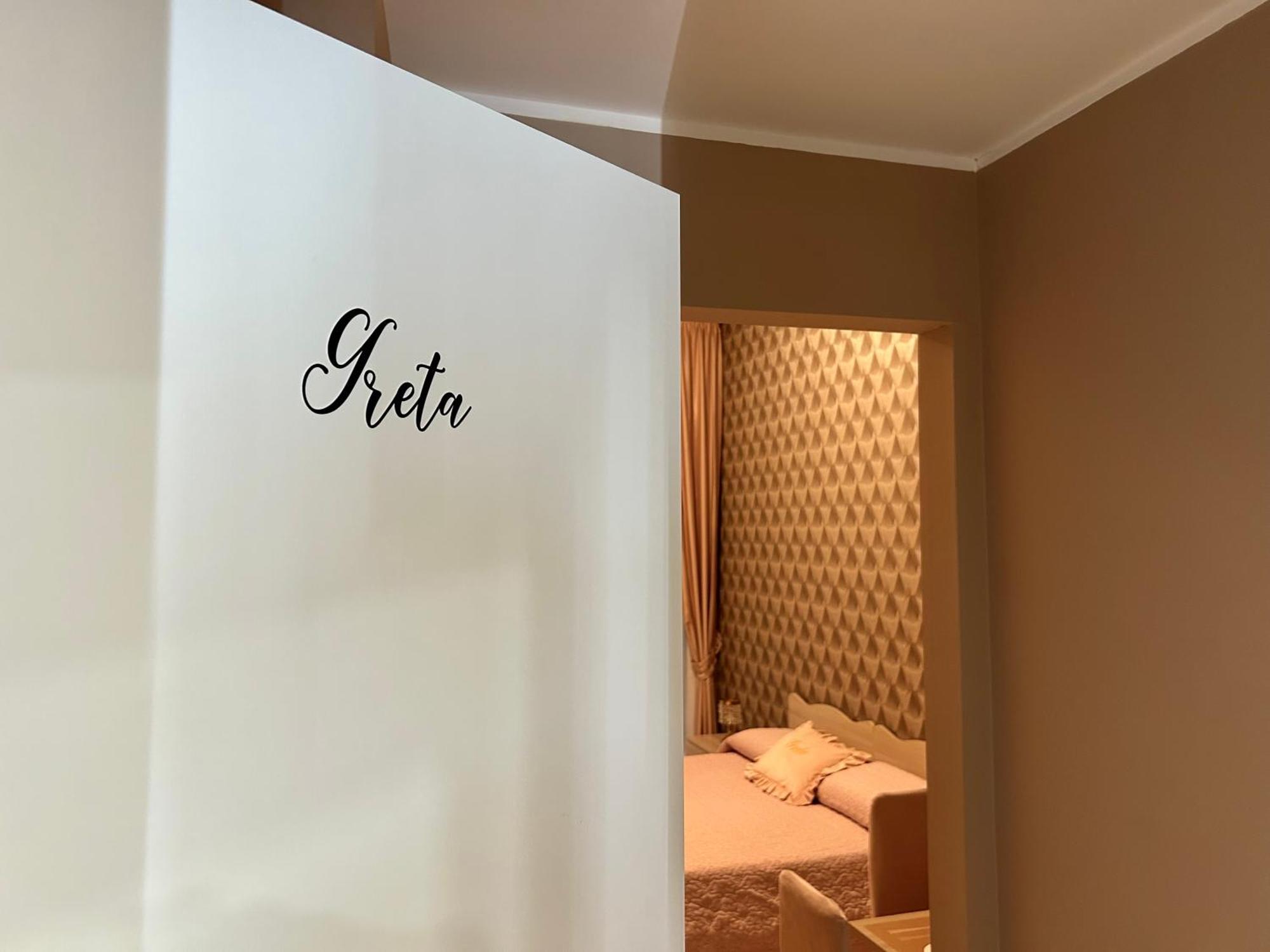 Home Elisabet Наполи Екстериор снимка